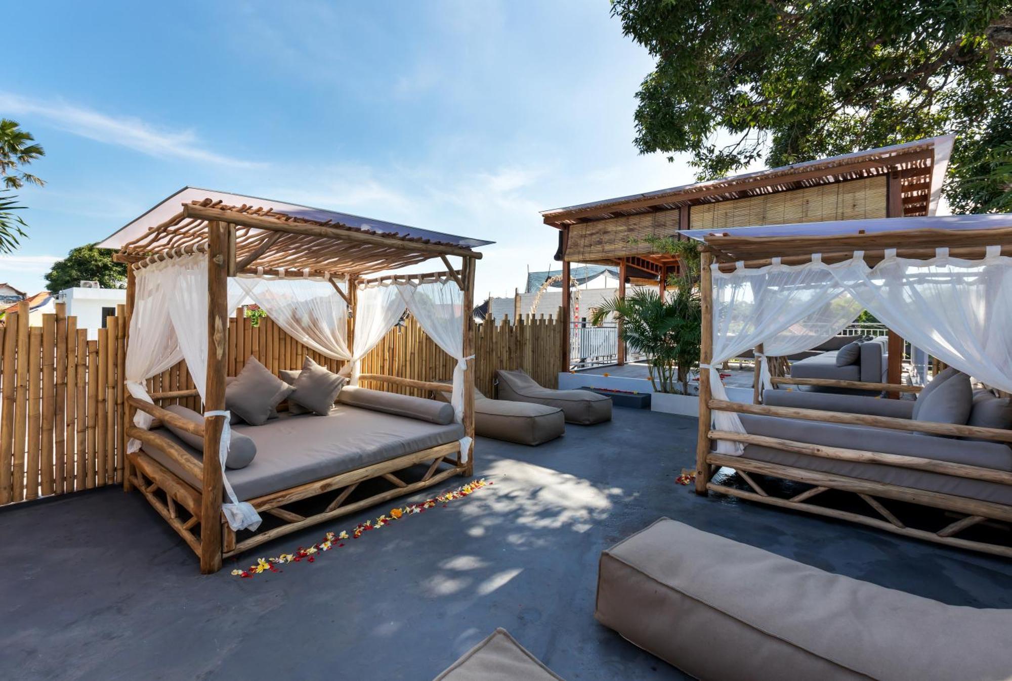 Villa Kelolyne Seminyak Esterno foto
