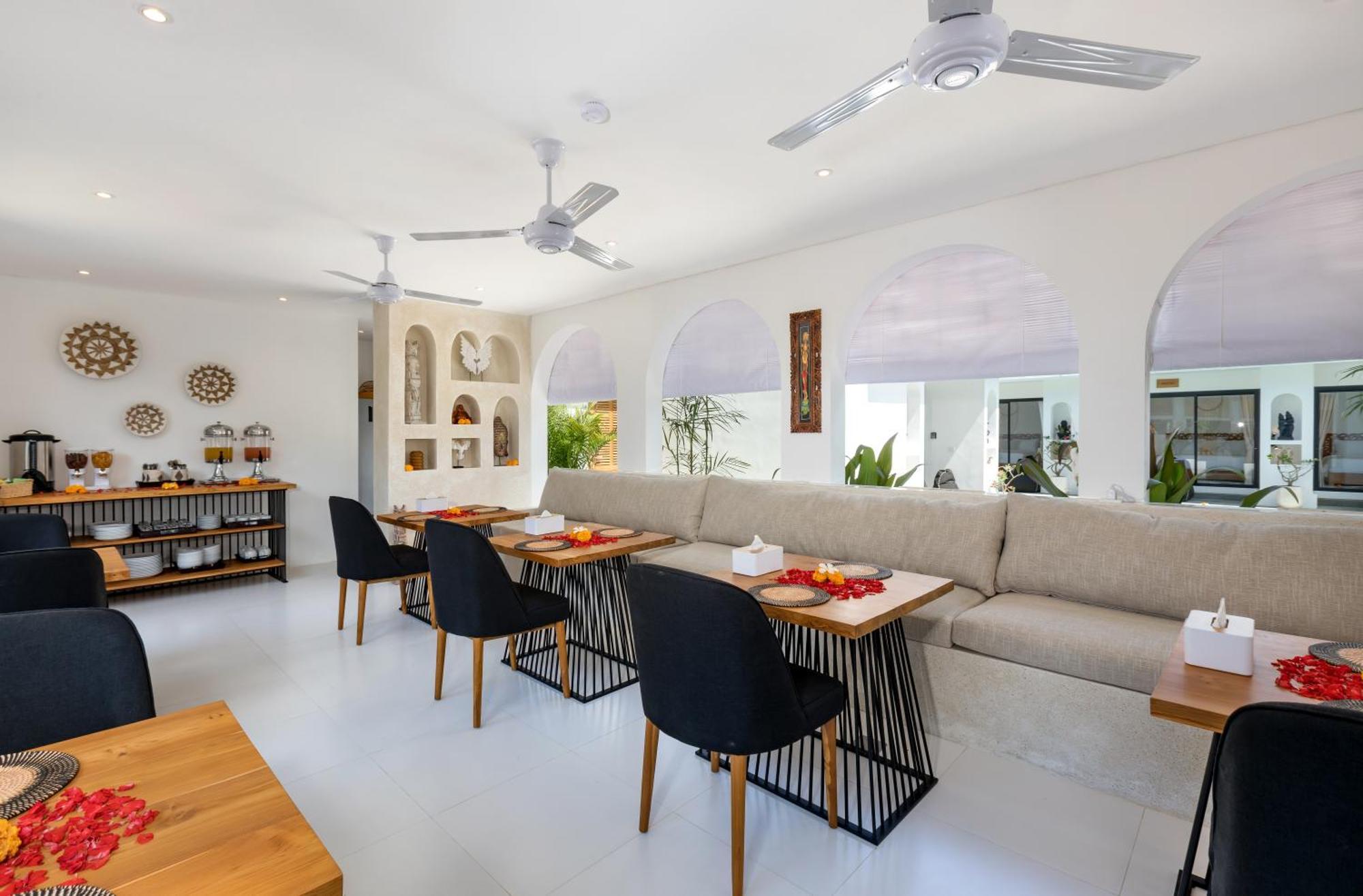 Villa Kelolyne Seminyak Esterno foto