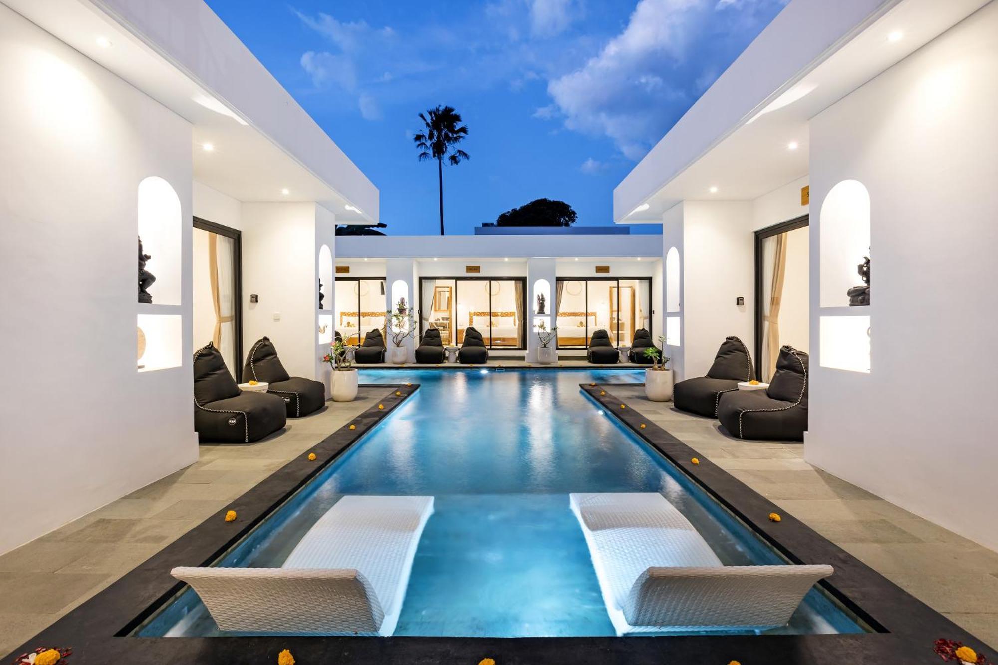 Villa Kelolyne Seminyak Esterno foto